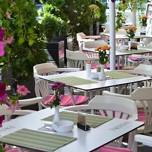 Les Jardins Carol **** Bukareszt